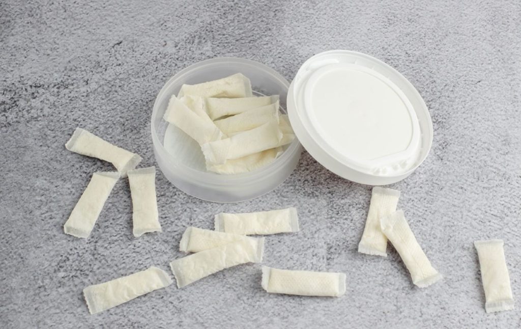 Ultra-Compact Pouch Designs Ideal For Subtle Nicotine Satisfaction Anytime, Anywhere